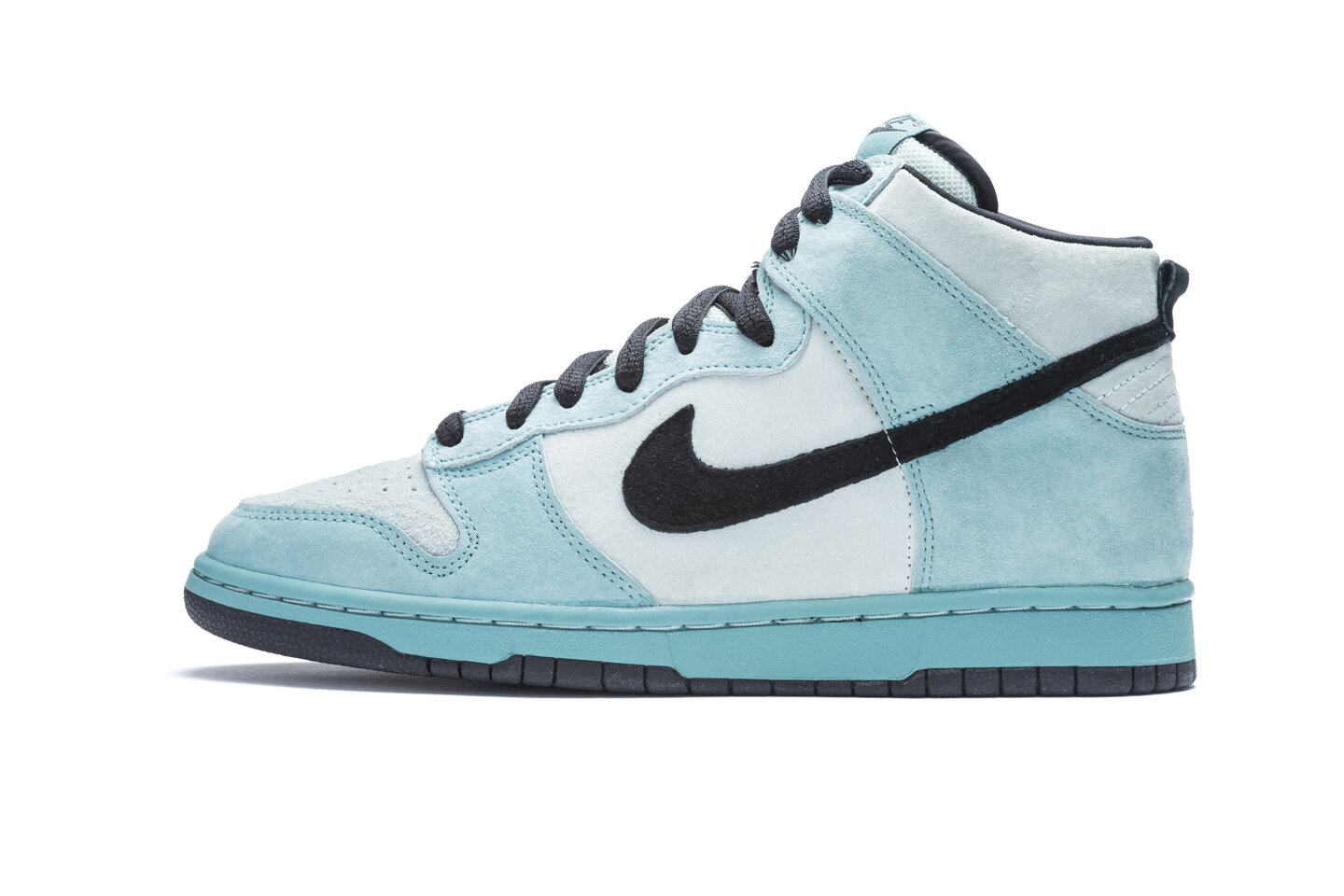 Nike Dunk SB Low Sea Crystal. Nike Dunk Low Scrap Sea Glass. Nike море. EBAY X Nike SB Dunk Low Sandy Bodecker. Найк море