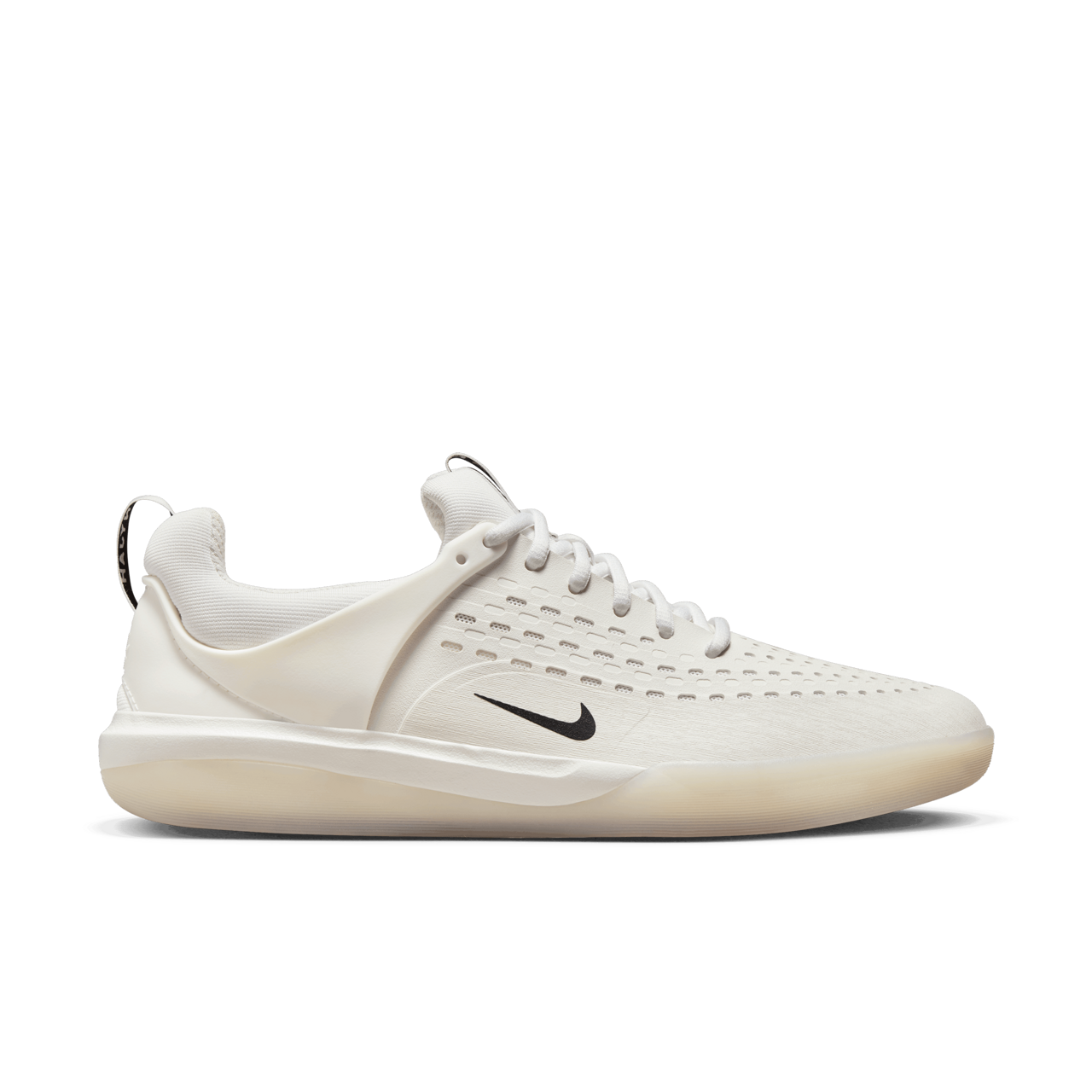nyjah skate shoe