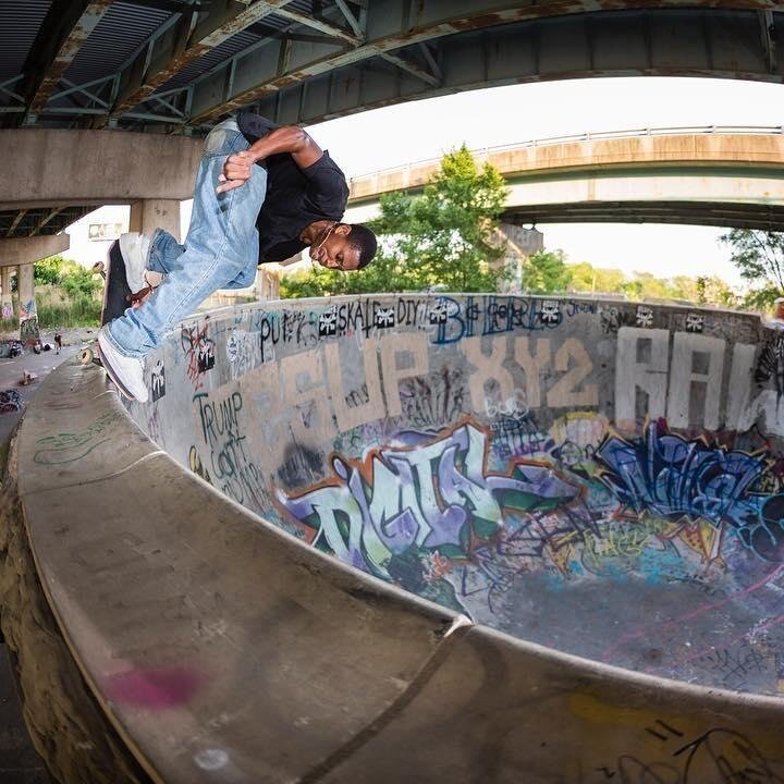 ishod wair skateboard