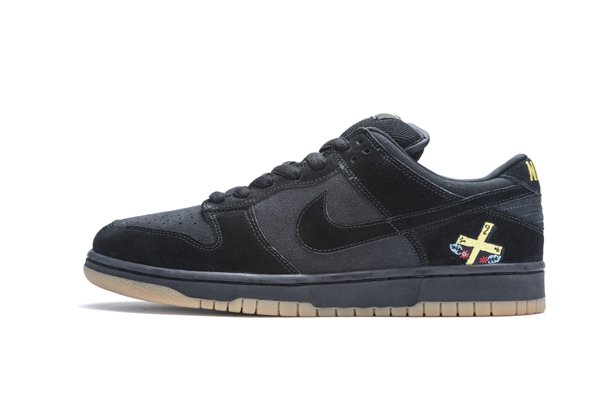 bandai nike sb