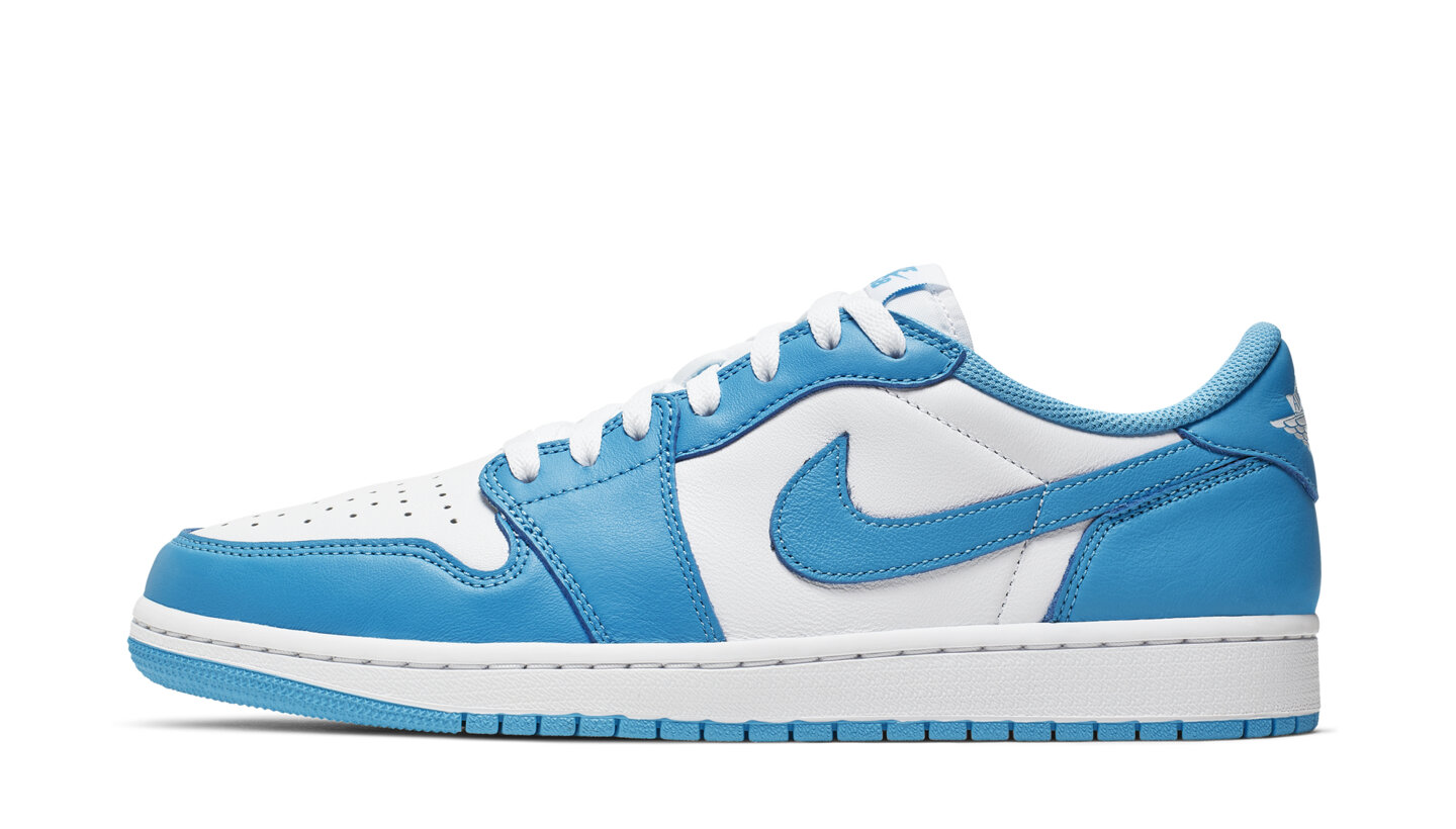 turquoise nike dunks