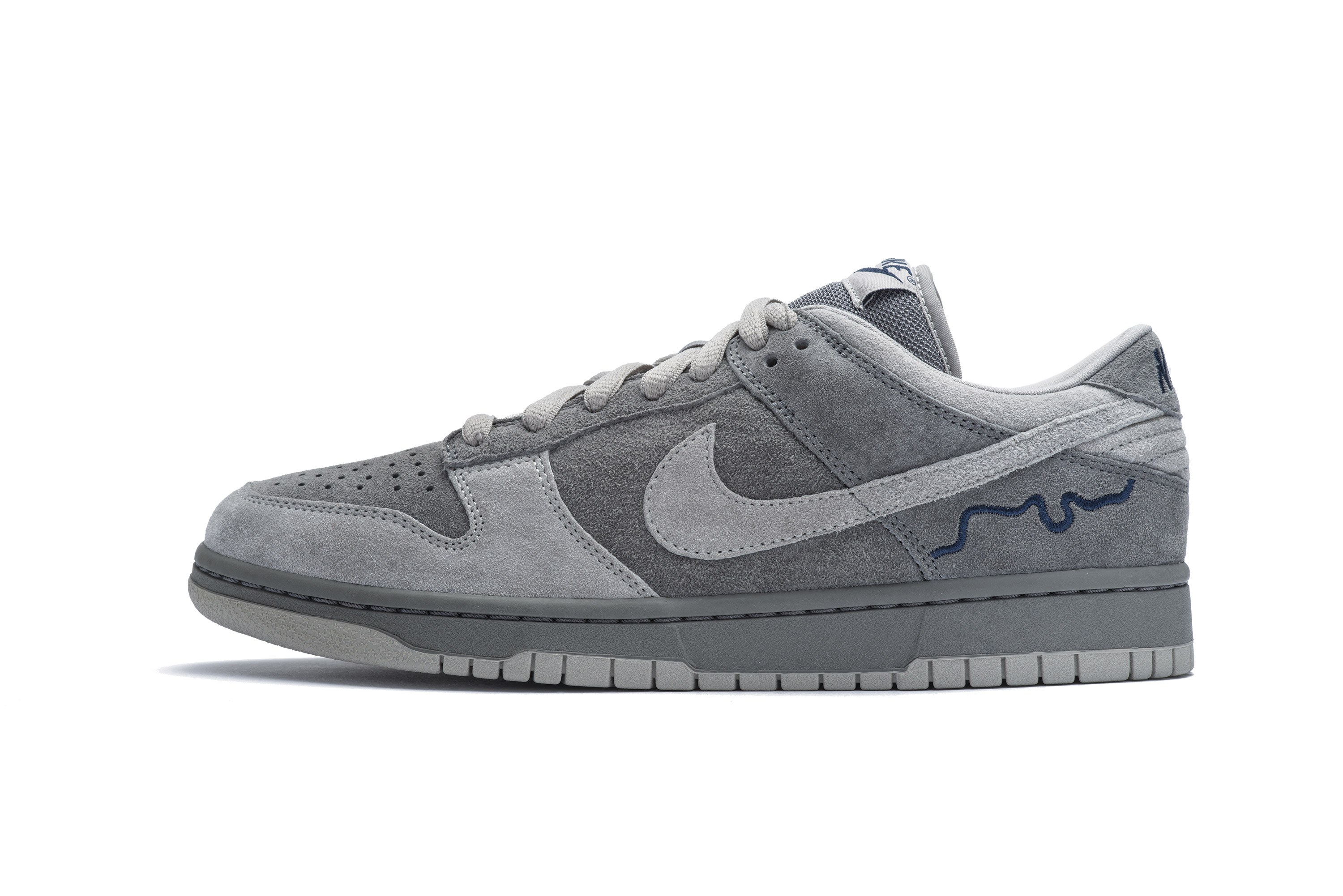 nike sb dunk low london gray