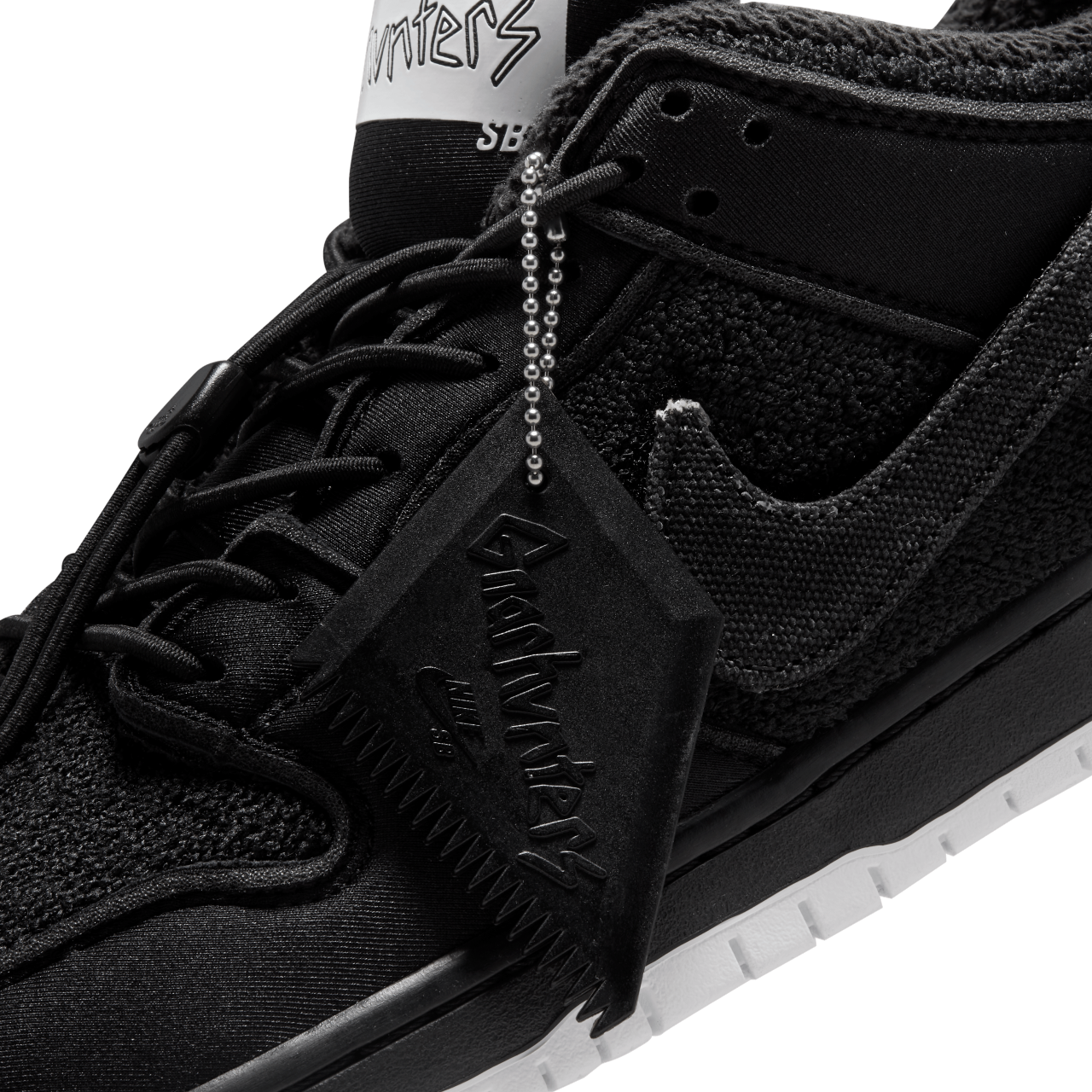 Gnarhunters - Nike Skateboarding